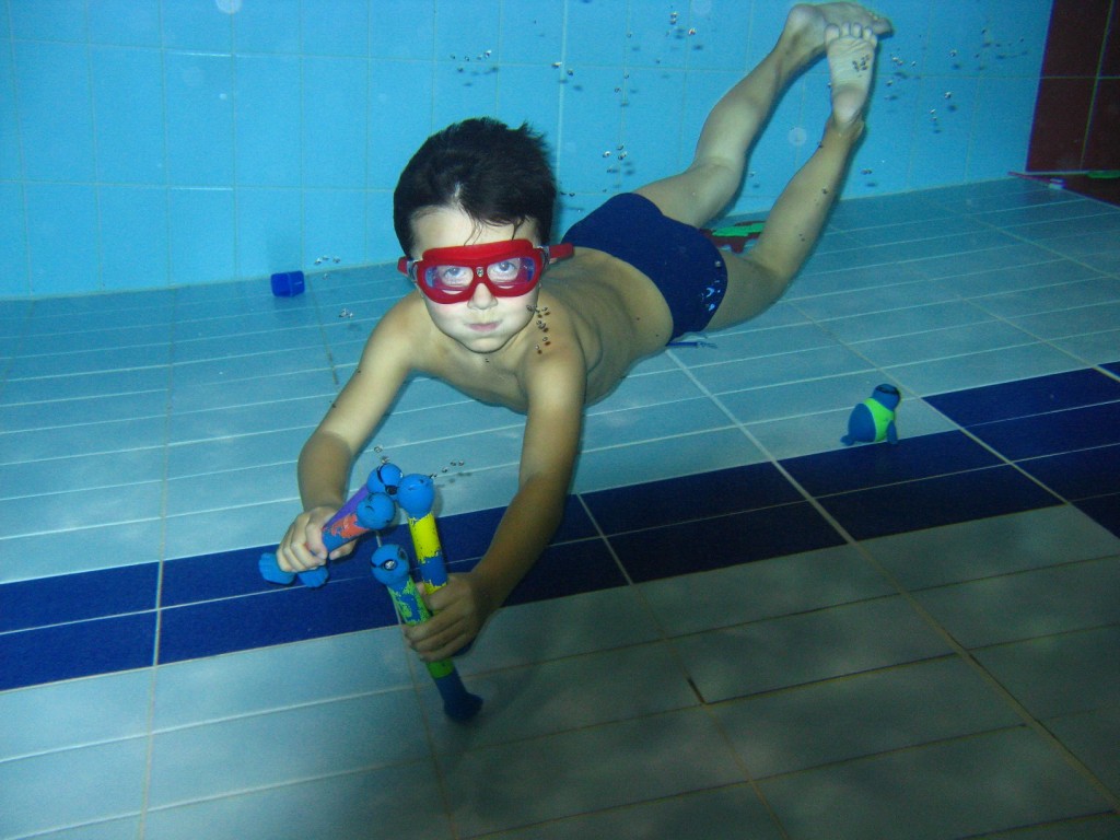 Children's swimming lessons